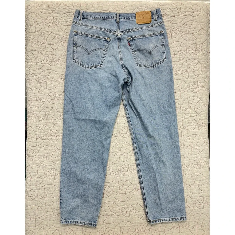 Levi's 550 Relaxed Fit Light Wash VTG 90s USA Denim / Mens 38x32
